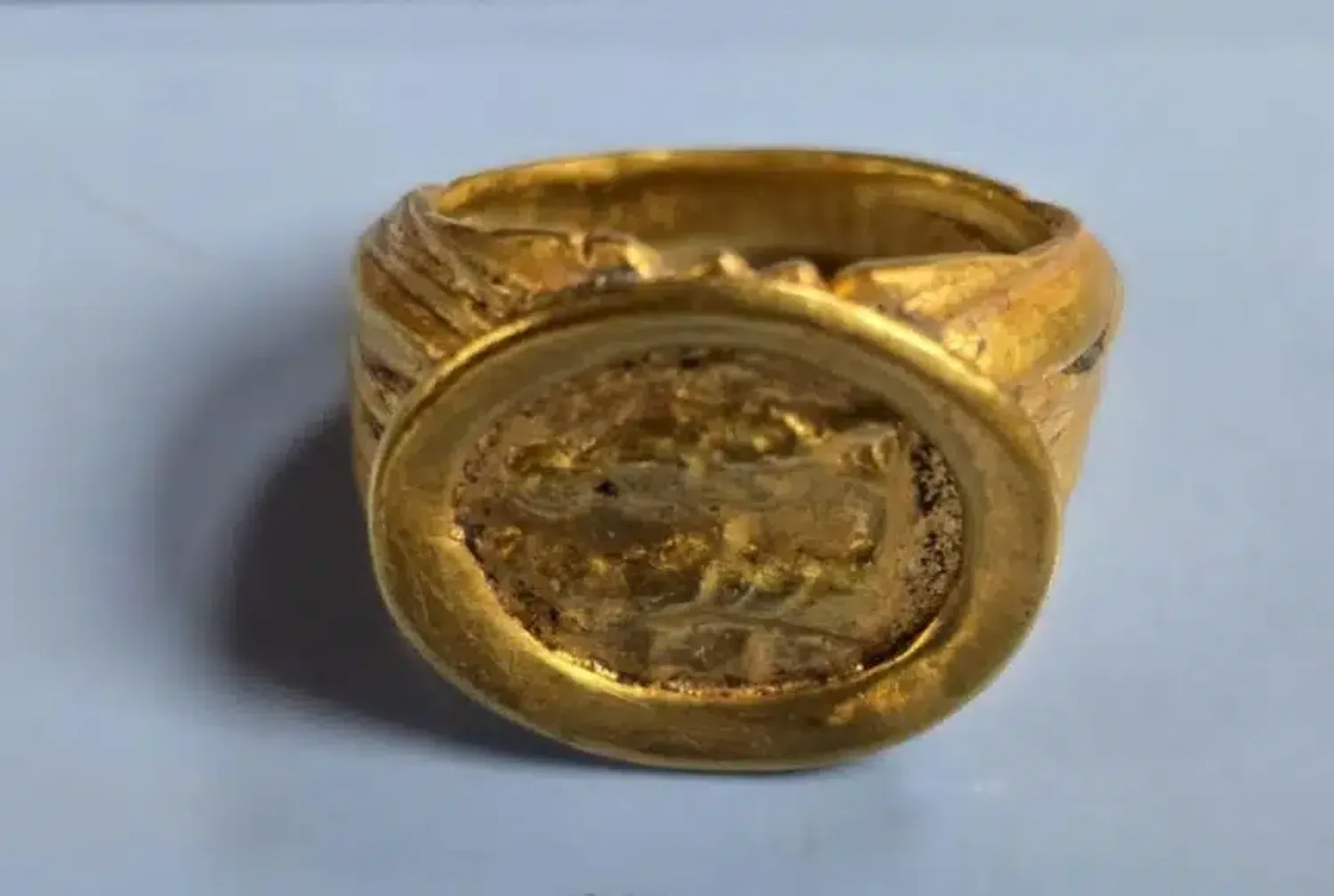 A symbol of love through millennia: a golden Roman ring of fidelity, over 2,000 years old, found in Bulgaria