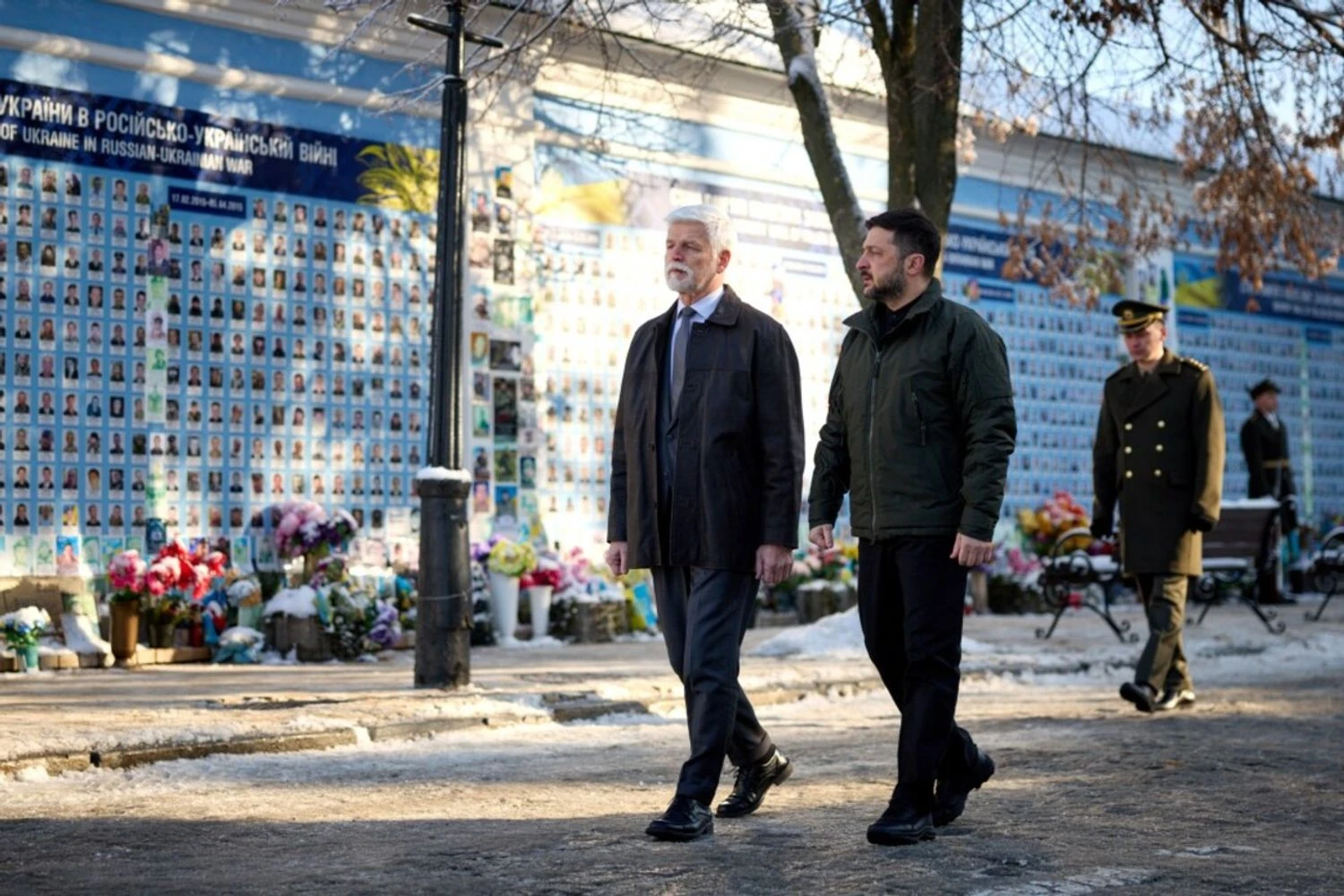 Czech President's visit to Kyiv: Zelenskyy and Pavel honored the memory of fallen Ukrainian defenders