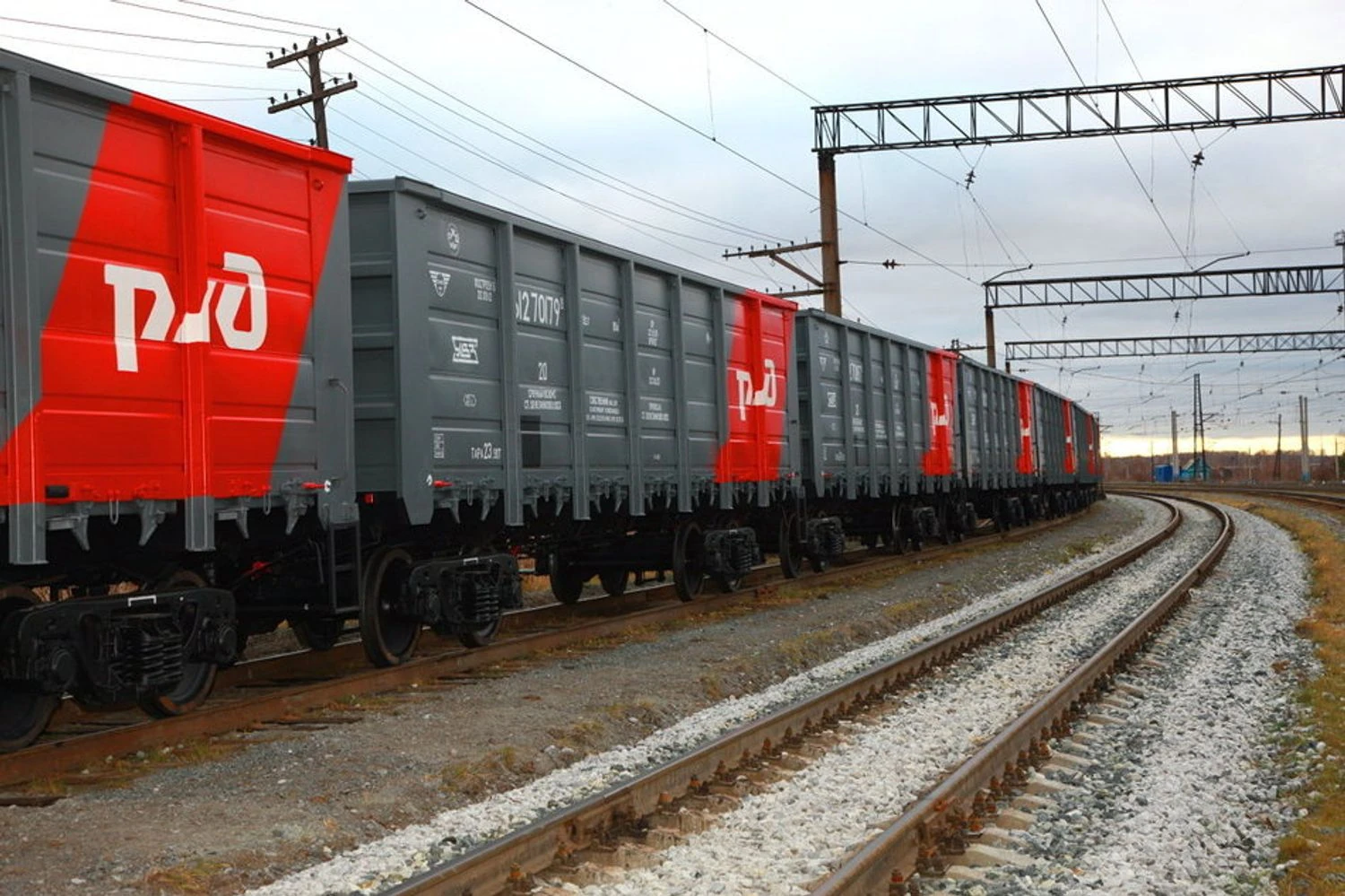 "Russian Railways" cargo transportation fell to a minimum amid sanctions and cooling of the Russian economy - intelligence