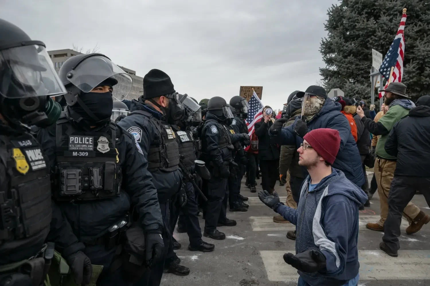 Minneapolis court restricts ICE agents' use of force against protesters