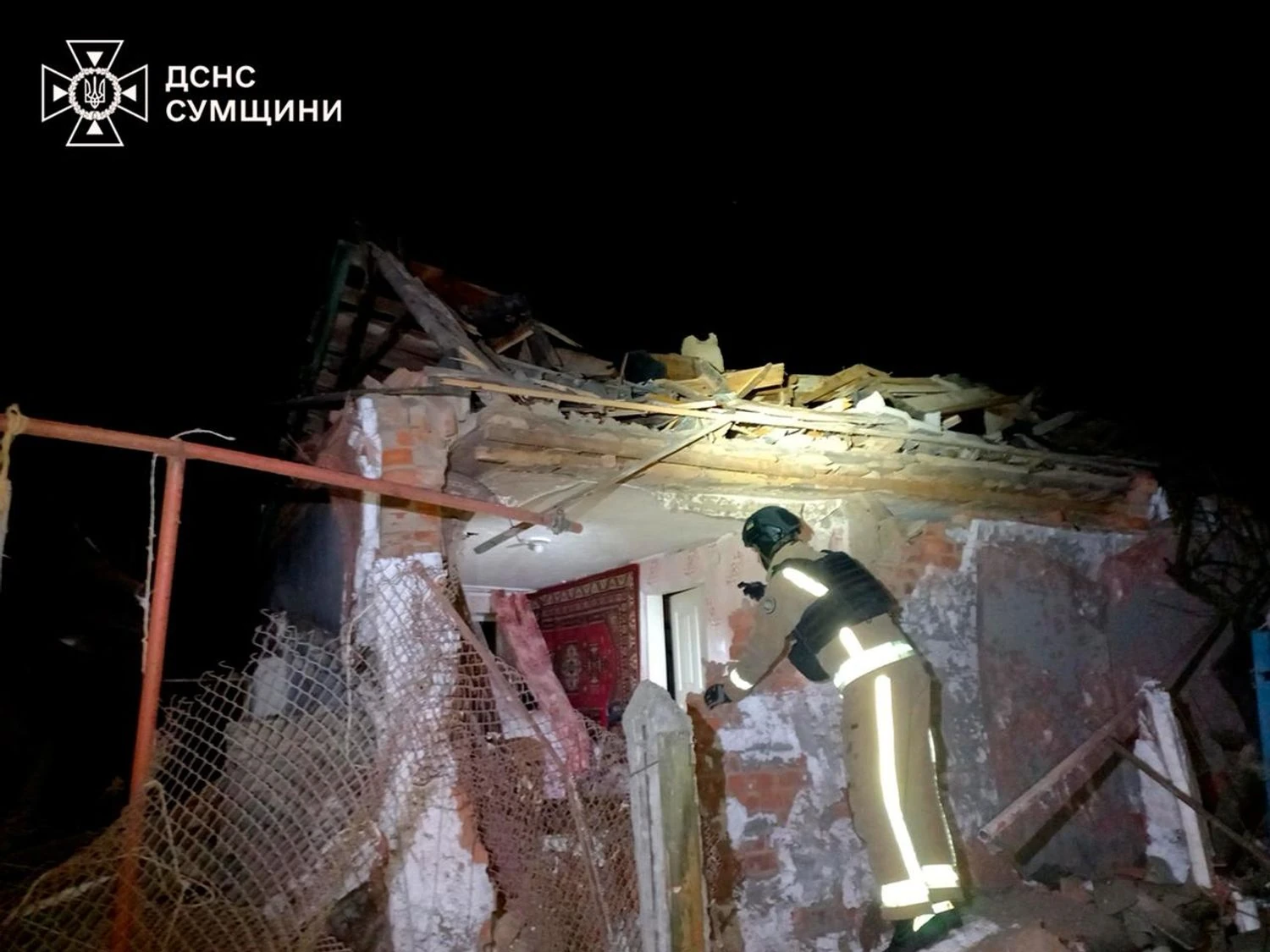 Russian aviation struck a residential area in Sumy: a 7-year-old child among the injured, 15 houses damaged