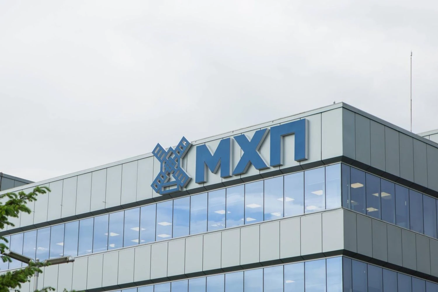 MHP's new Eurobond issue as a confirmation of investor confidence in the company