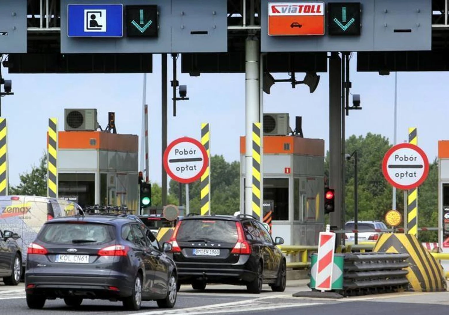 Toll roads, new fines, and mass inspections: Is this really what awaits Ukrainian drivers?