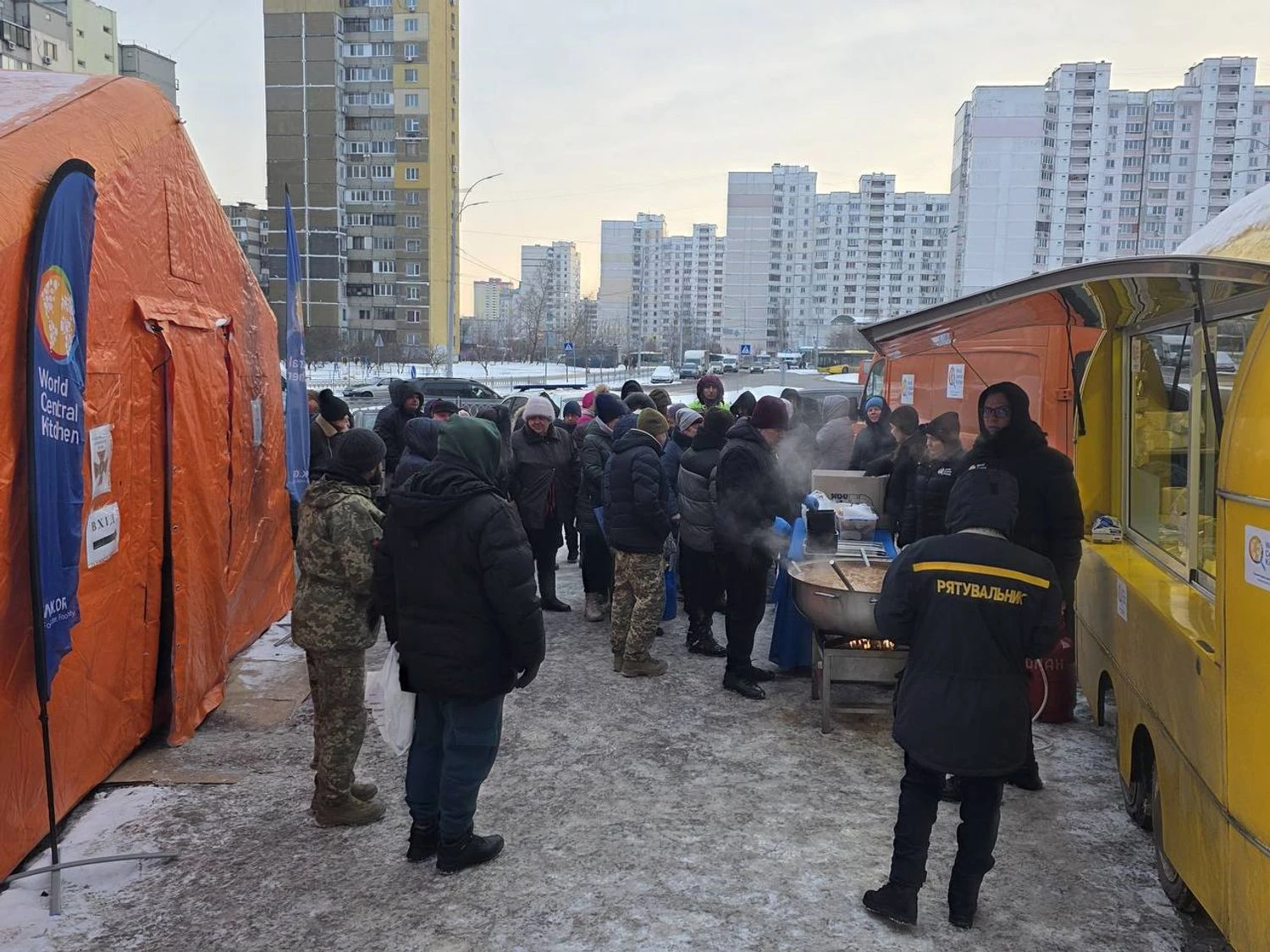 Over 1,300 high-rise buildings in Kyiv remain without heating - mayor