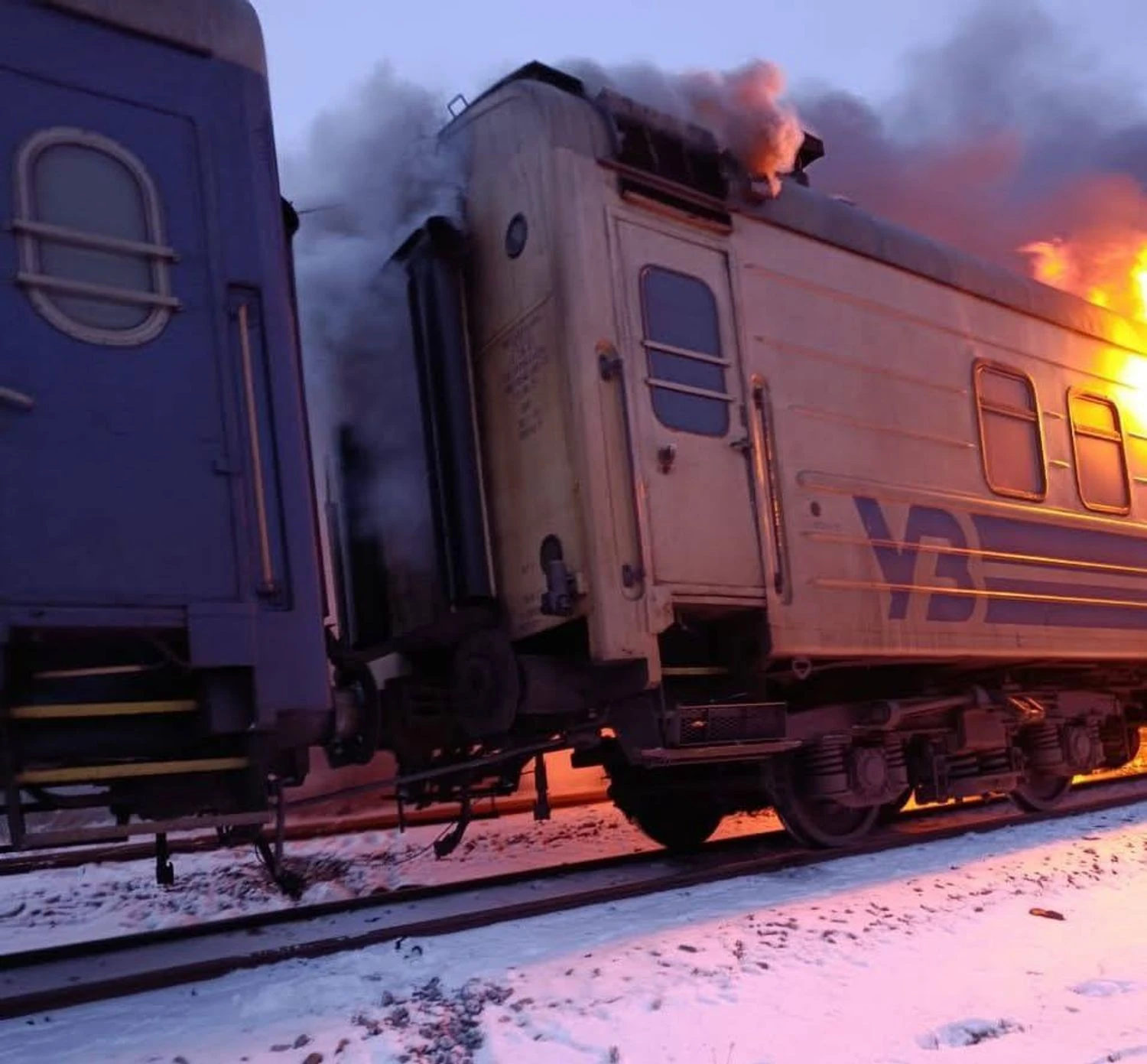 Russia attacked the passenger train “Barvinkove - Lviv - Chop” with three “Shaheds”, there are wounded
