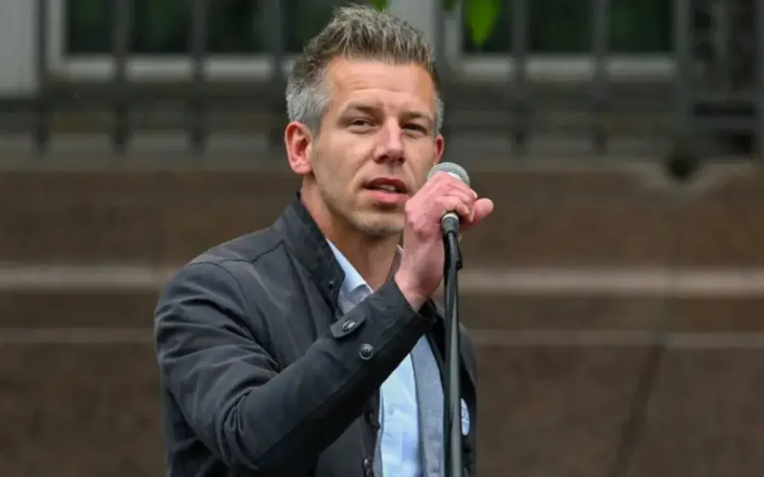 Hungarian opposition leader Magyar accuses Orban of "blackmail in the style of Russia"