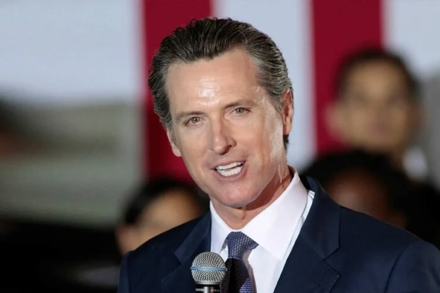 California Governor assures Europe that Trump is a temporary phenomenon for the US