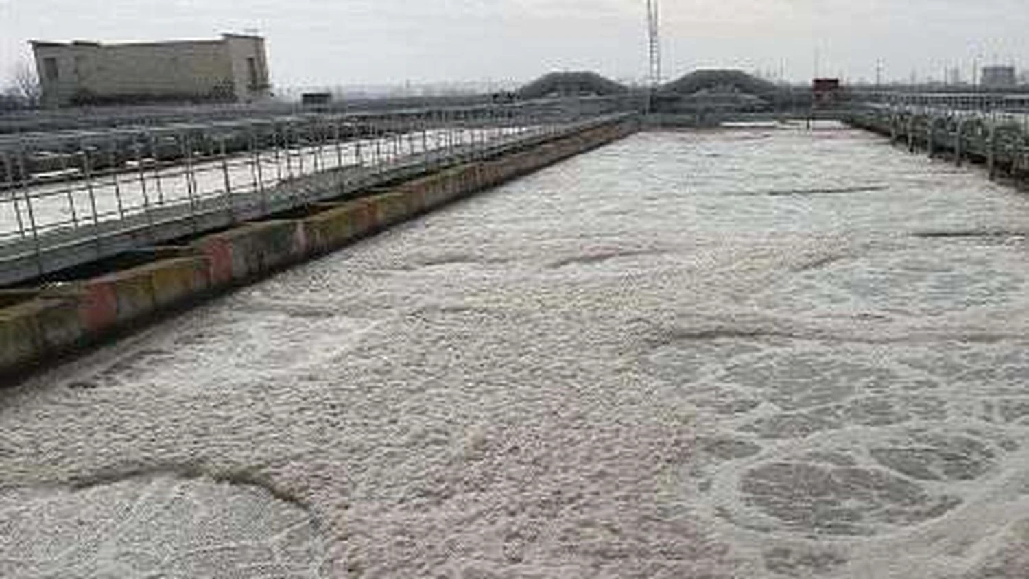 What will happen to Kyiv if Russia strikes the Bortnychi Aeration Station