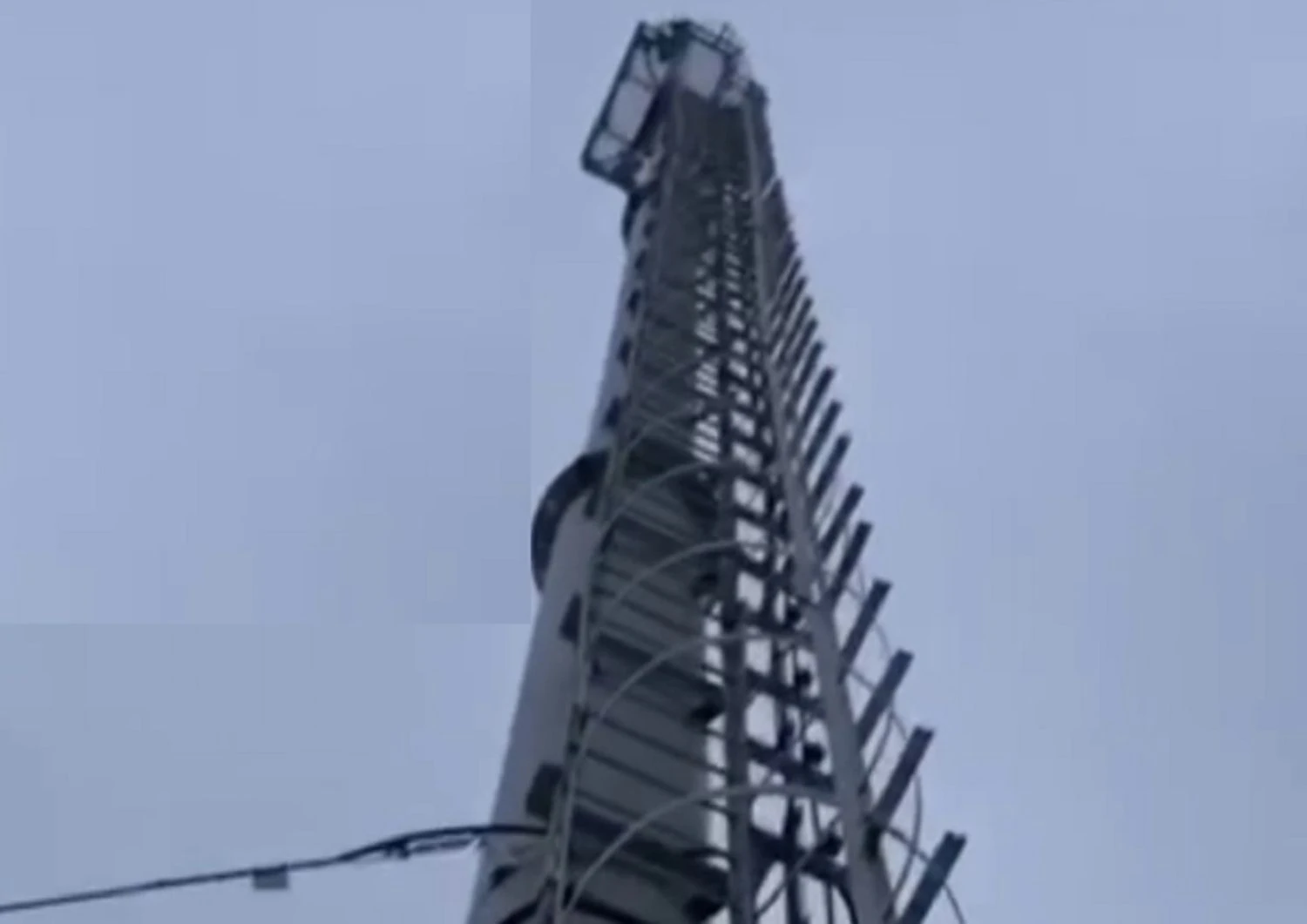 ATESH partisans destroyed a communication tower in Lipetsk used by Russian security forces