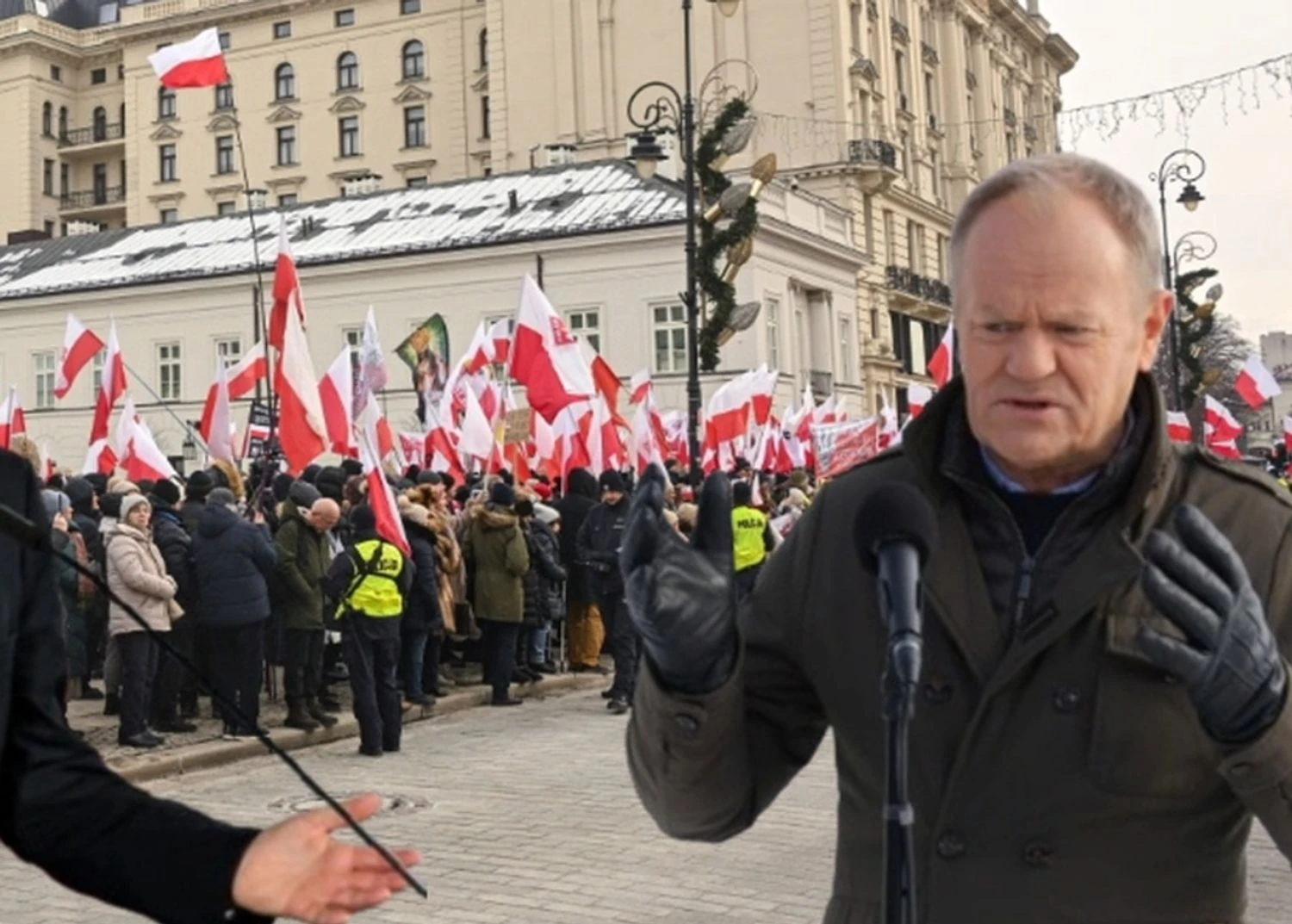 Mass protests against the EU defense program took place in Warsaw outside the Presidential Palace