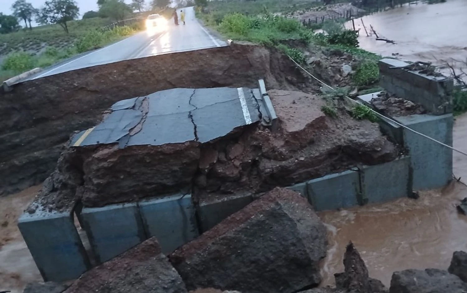 At least 22 dead after heavy rains in Brazil