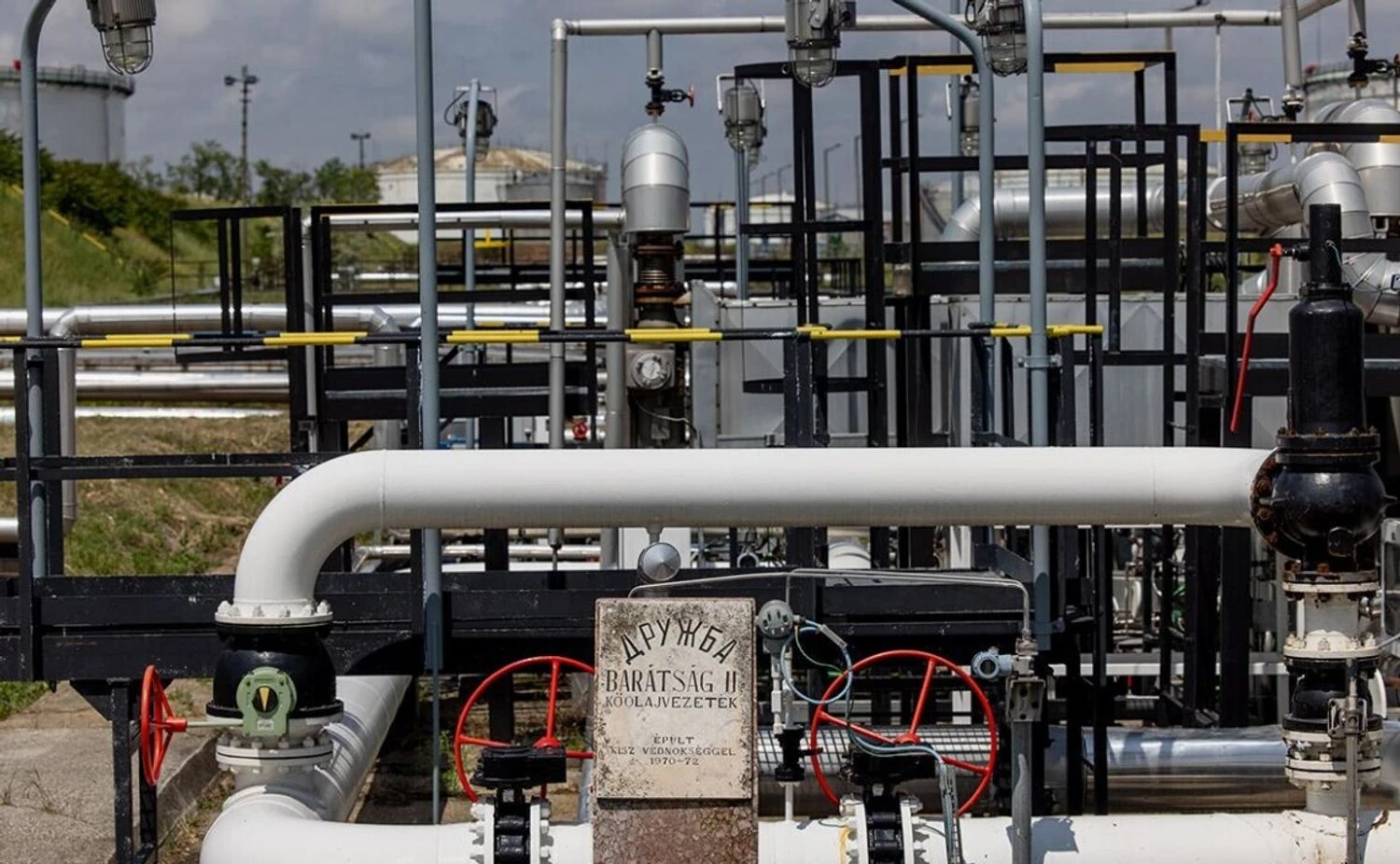 Before the attack, Ukrainian and Russian oil was transported via the Druzhba pipeline - Reuters