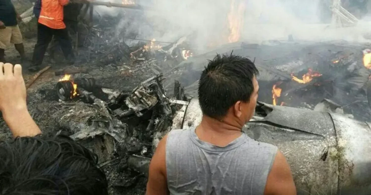 Death toll from cash plane crash in Bolivia rises to 20