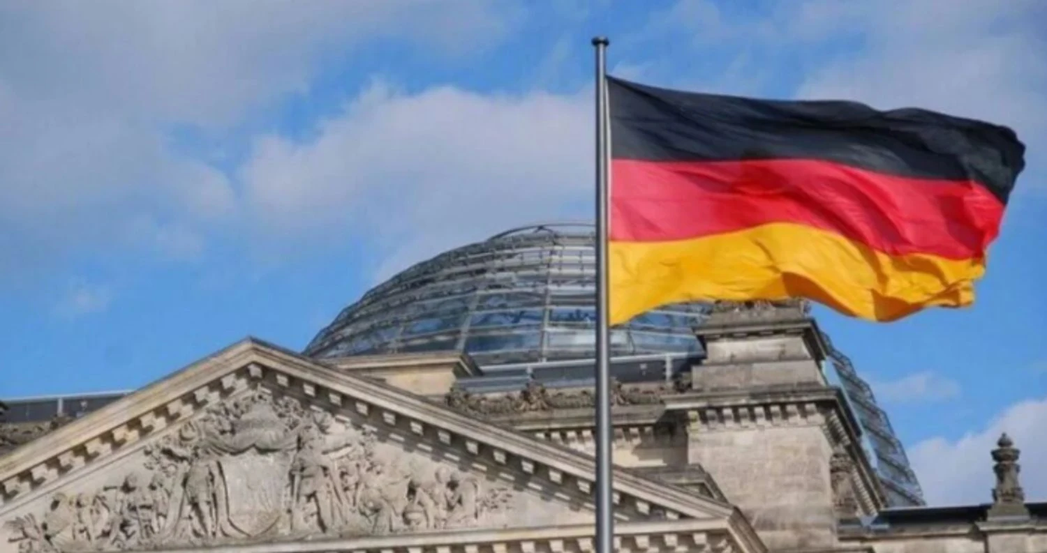 Germany seeks to reduce energy dependence on the US through gas purchases from Canada