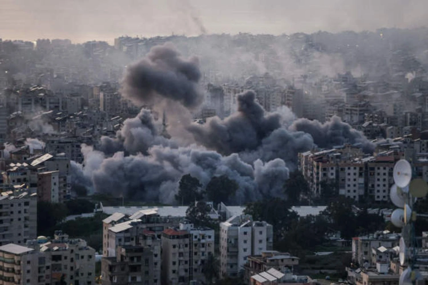 Hezbollah reports clashes with Israeli forces in eastern Lebanon – Reuters