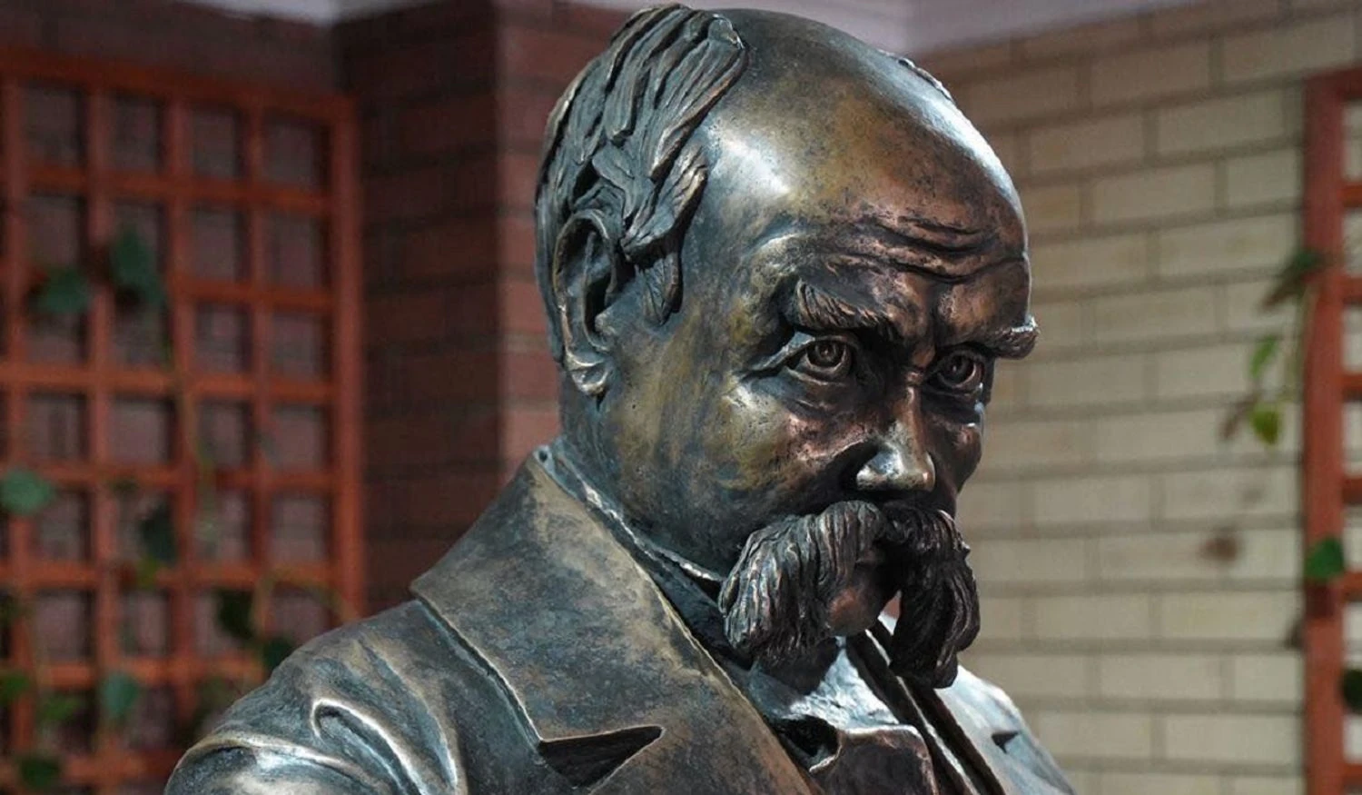 The first monument to Taras Shevchenko on the African continent was unveiled in Botswana