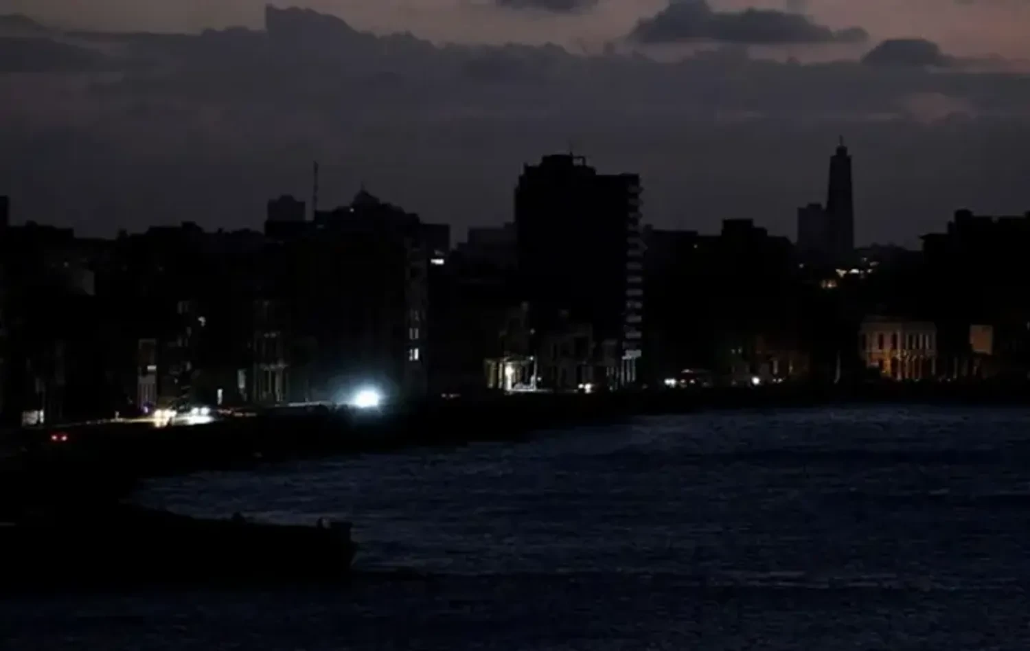 Complete power outage in Cuba left over 10 million people without electricity
