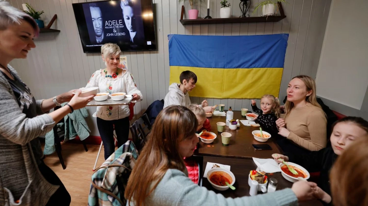 Ireland gradually phases out housing payments for Ukrainian refugees