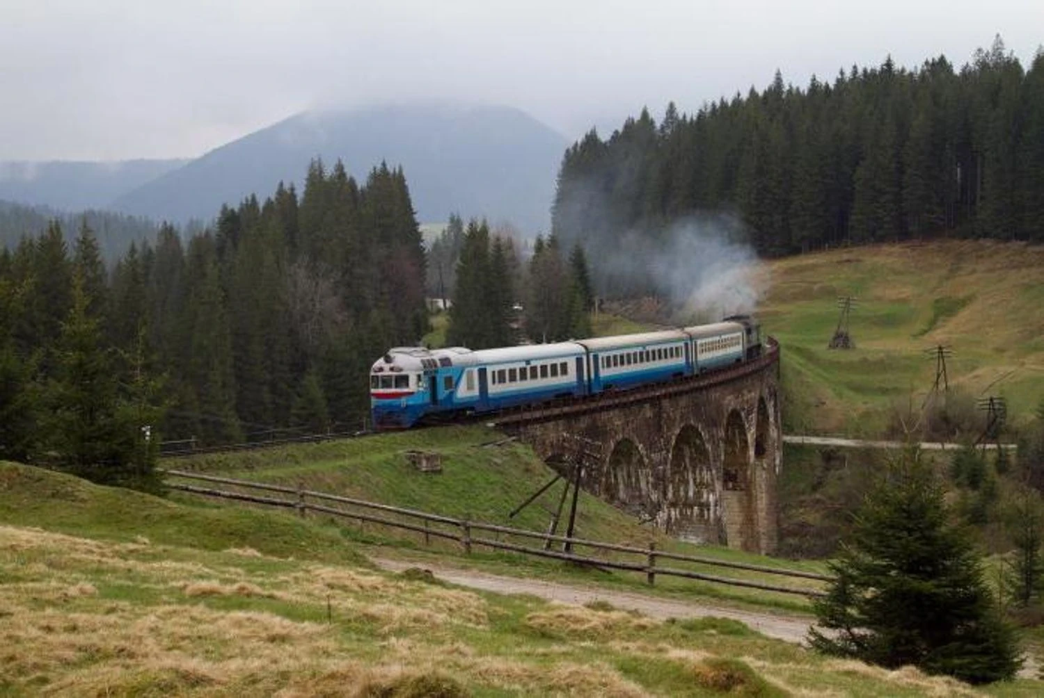 Additional train services to the Carpathians launched in Ukraine