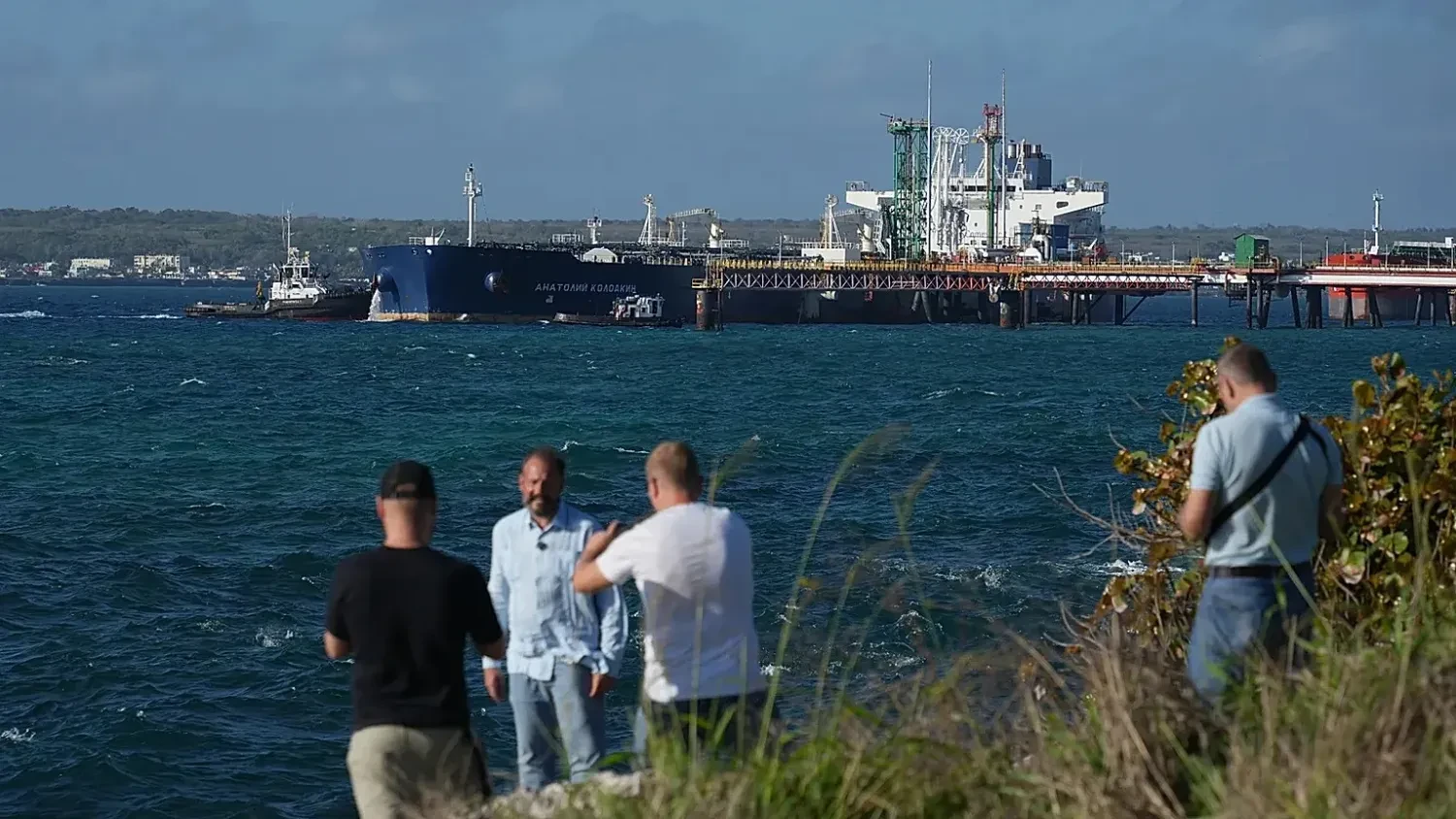 Sanctioned tanker with Russian oil arrives in Cuba with US consent