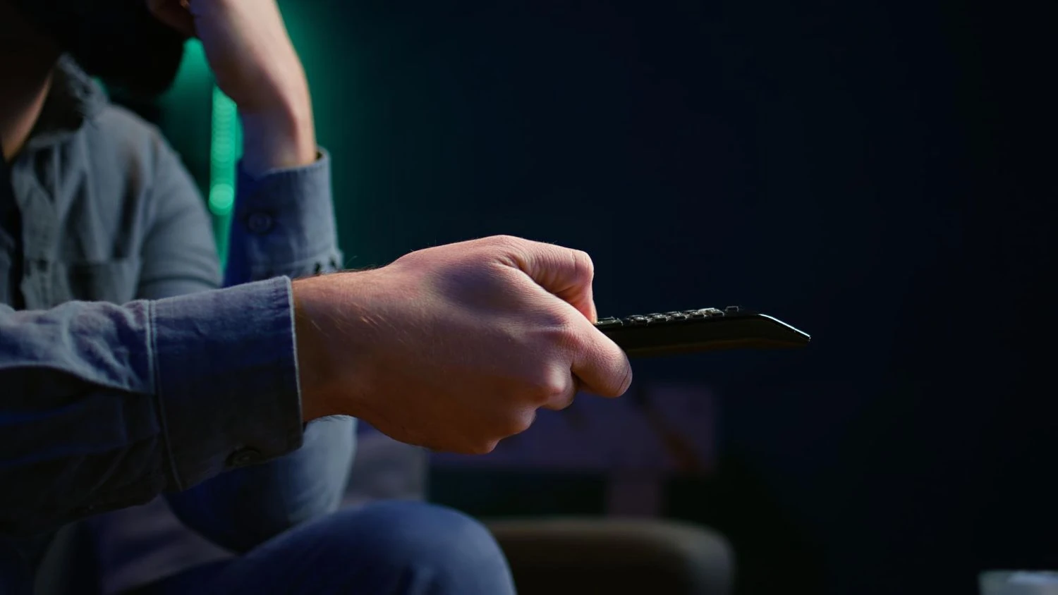 Ukraine has strengthened language requirements - a minimum of 60% of TV channels and 25% of online content must be in Ukrainian.