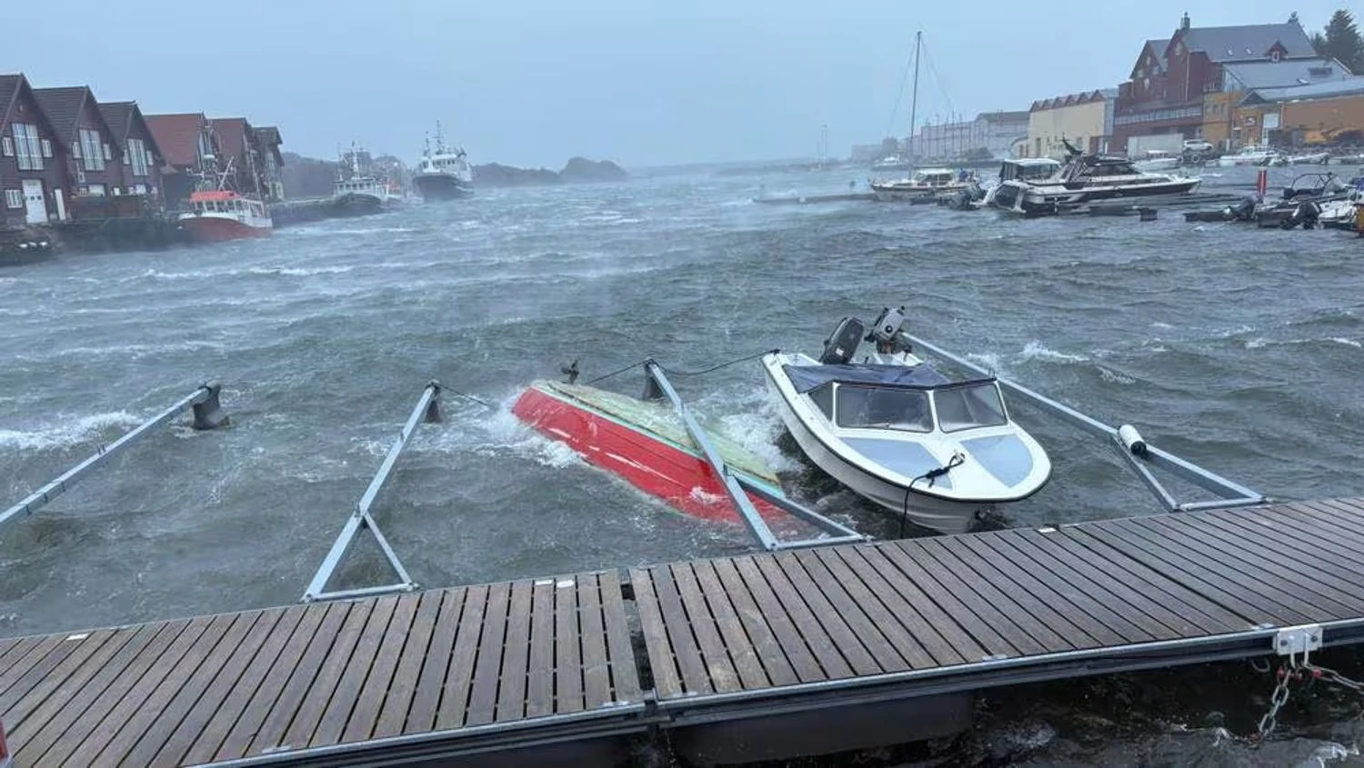 Storm in Norway cuts power to thousands of homes and disrupts transport