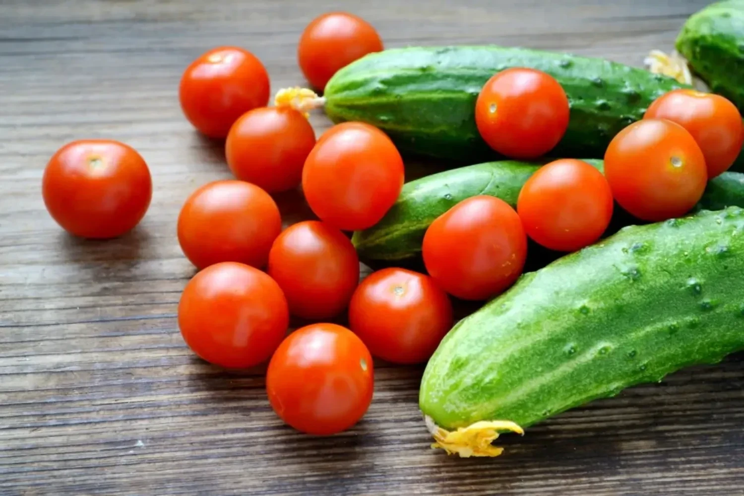 Cucumbers in Ukraine have become cheaper, while tomatoes are rapidly rising in price - analysts