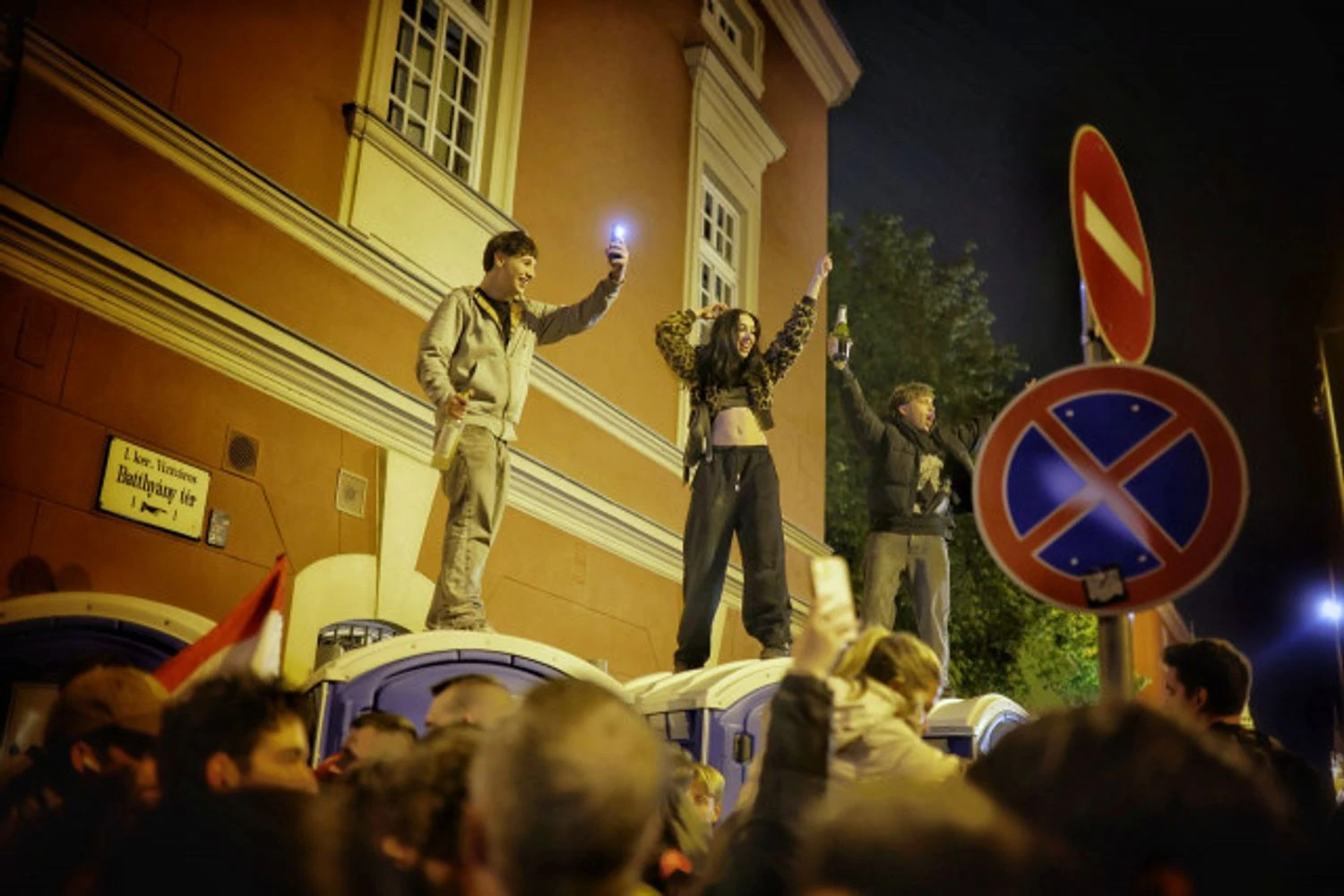 Orbán's Fidesz defeat in Hungary turned into a public celebration