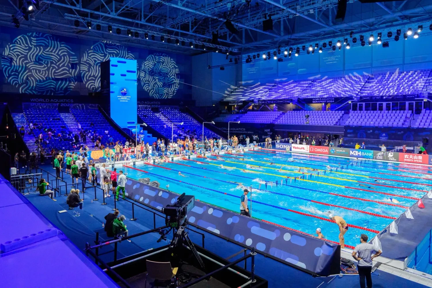 World Aquatics lifts sanctions on Russian and Belarusian swimmers