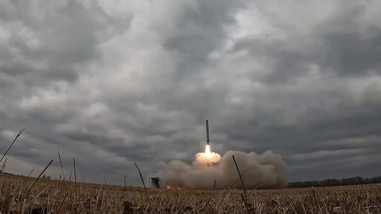 Ukraine will shoot down "Oreshnik" in space - expert sharply assessed the loud statement about new weapons