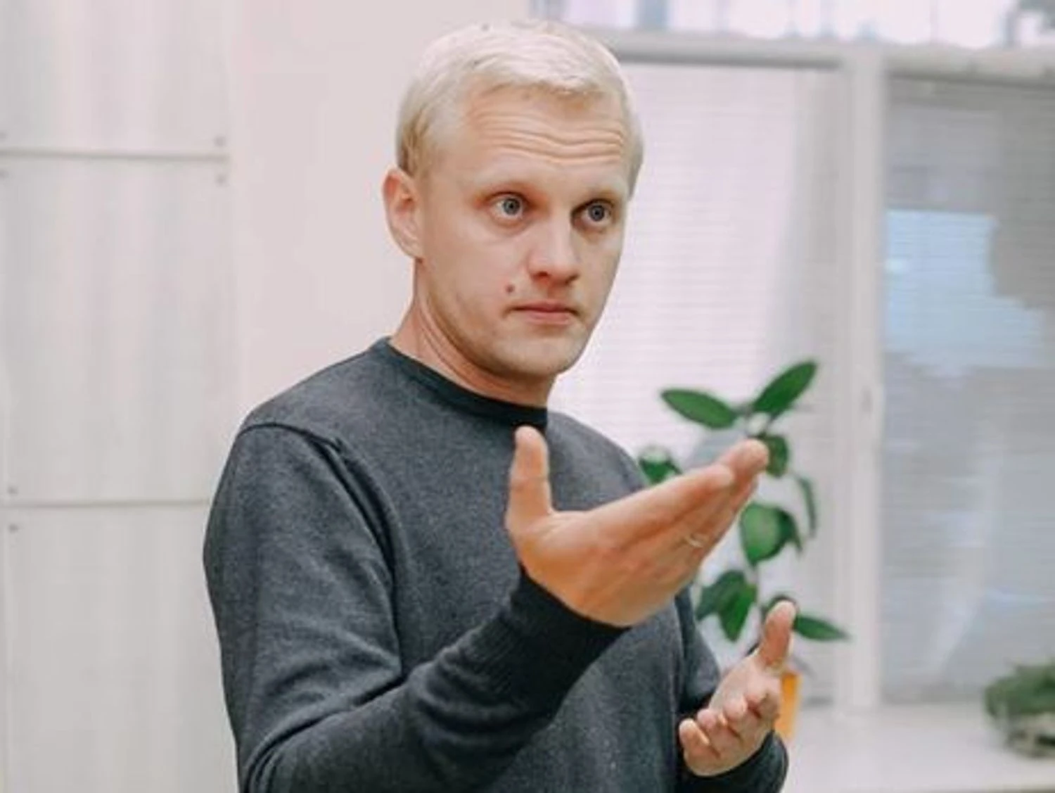 Judges in the Shabunin case, who is being tried for fictitious service, are being pressured by his fellow activists - the "Honest Mobilization" movement