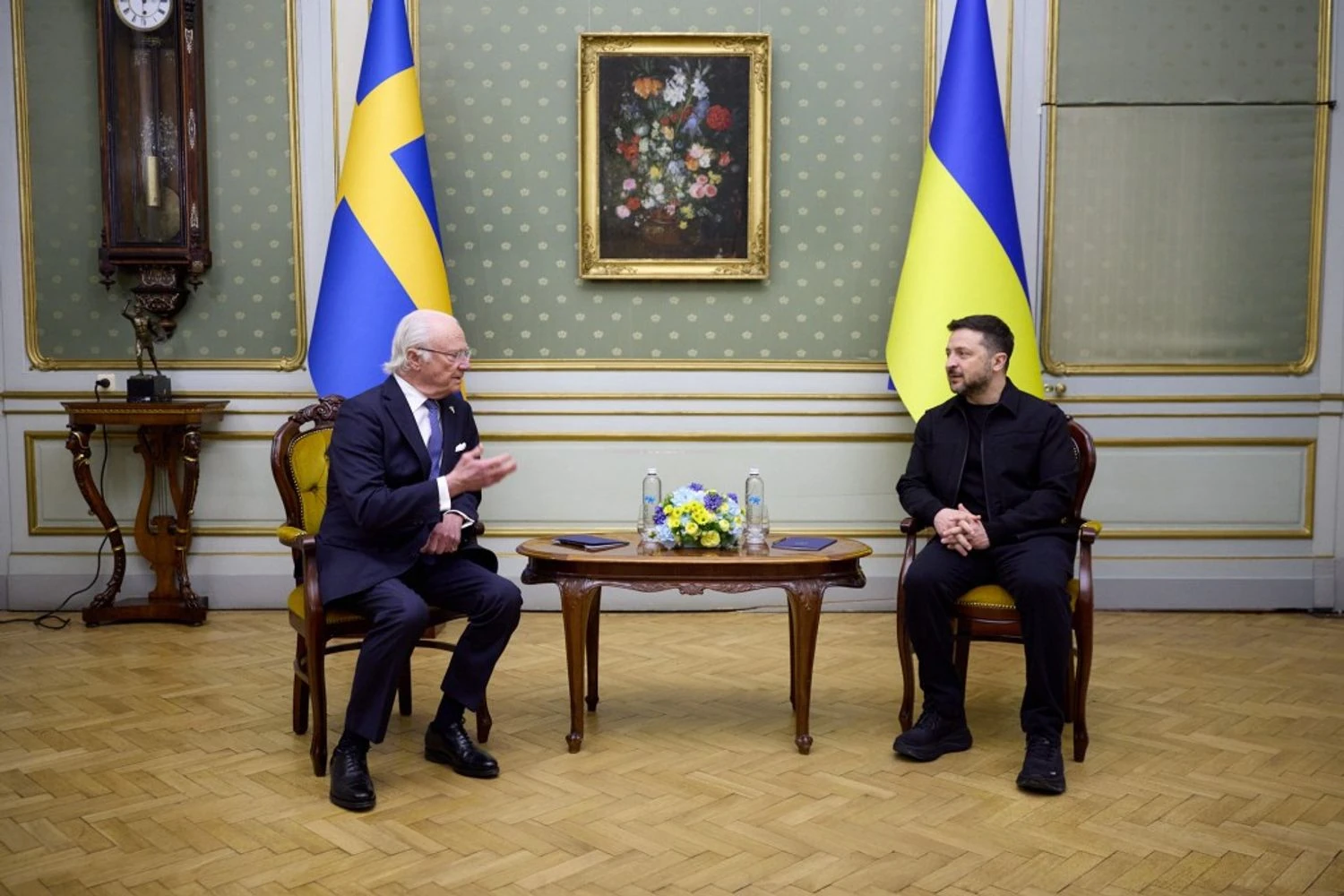 Strengthening the Ukrainian combat aircraft fleet with Swedish "Gripens" - Zelenskyy met with the King of Sweden in Lviv