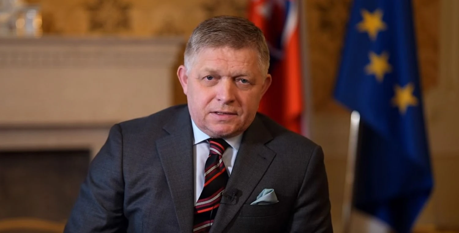 Lithuania and Latvia closed their airspace to Fico's plane during his flight to Moscow for the parade