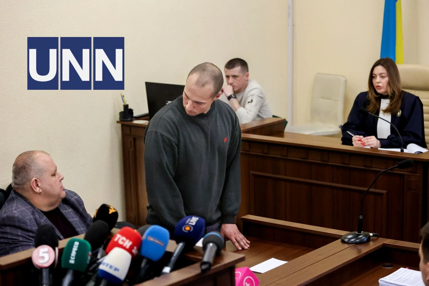 The court remanded Patrolman Drobnitsky, who fled during the terrorist attack in Kyiv, in custody