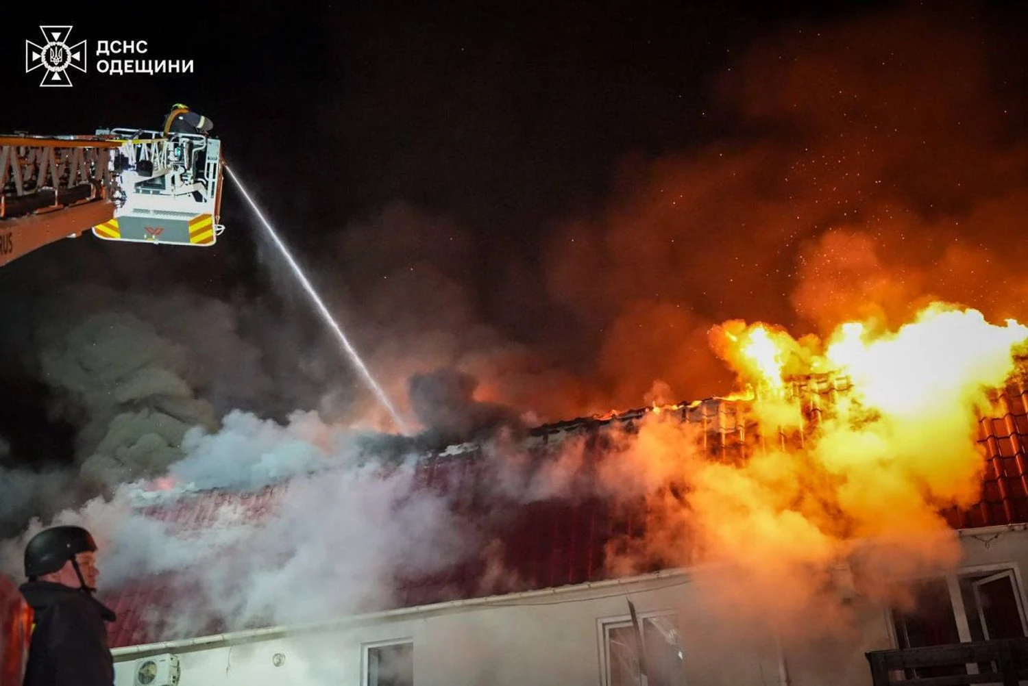 російська атака на Одесу забрала життя двох людей, ще 14 поранені