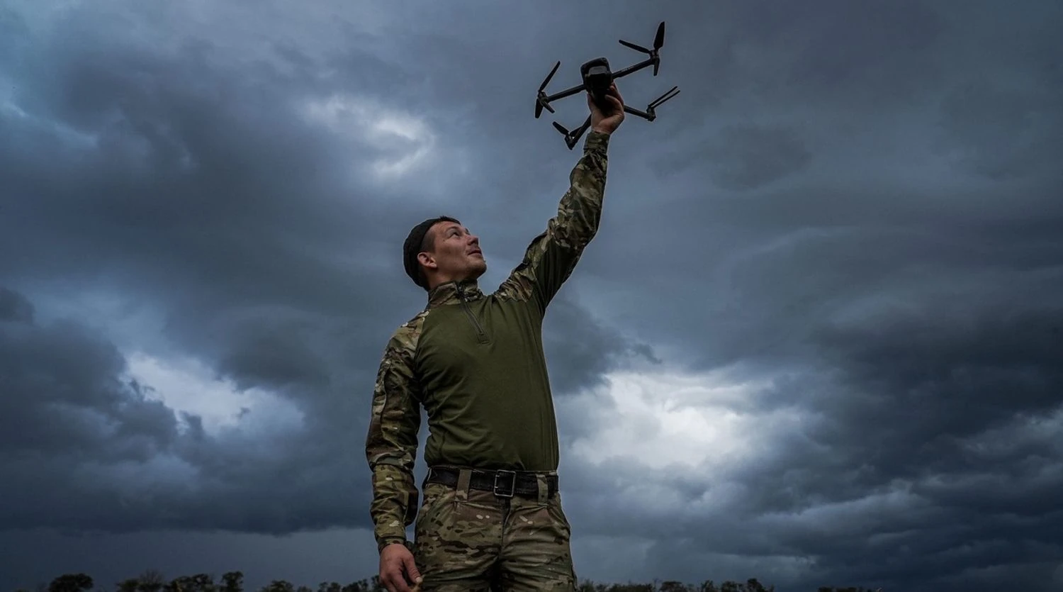 "Азов" знищує техніку та особовий склад окупантів у Донецьку - відео