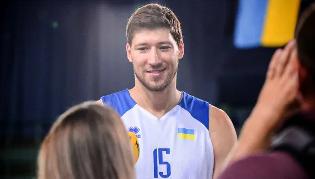 Баскетболіст В’ячеслав Кравцов стане головним героєм нового сезону шоу "Холостяк"