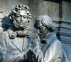 У росії почали маркувати твори Пушкіна і Гоголя через закон про заборону пропаганди наркотиків