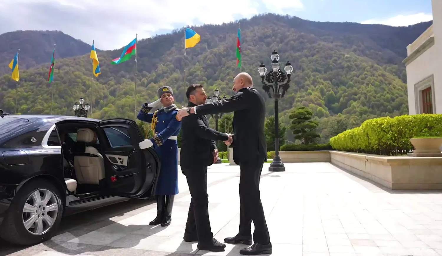 Зеленський підбив підсумки зустрічі з президентом Азербайджану