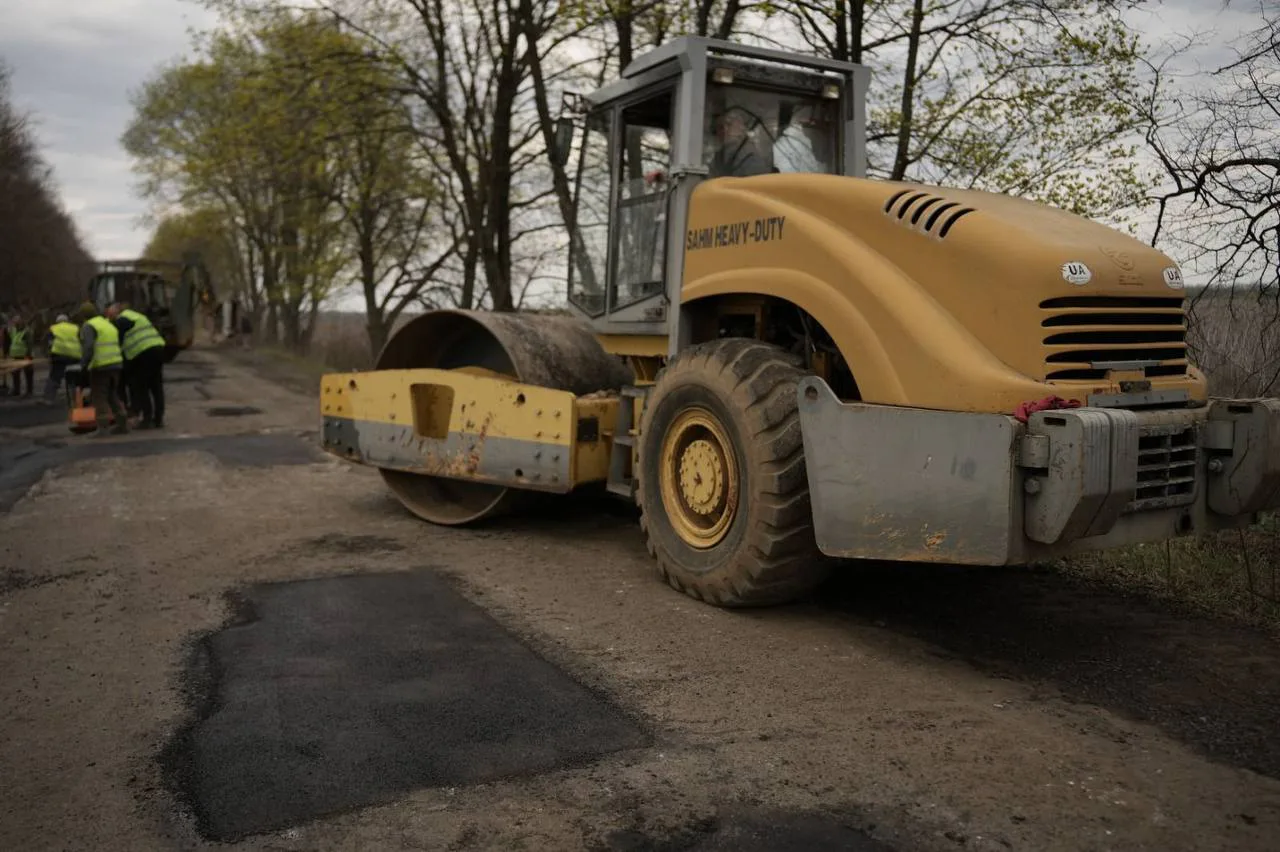 В Україні відремонтували понад 5,7 млн кв.м доріг – уряд заявив про рекордні темпи