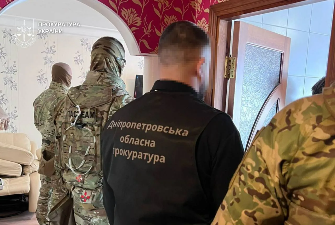 Шахрайство під прикриттям "єДопомоги" - міжрегіональна група виманювала мільйони з рахунків українців