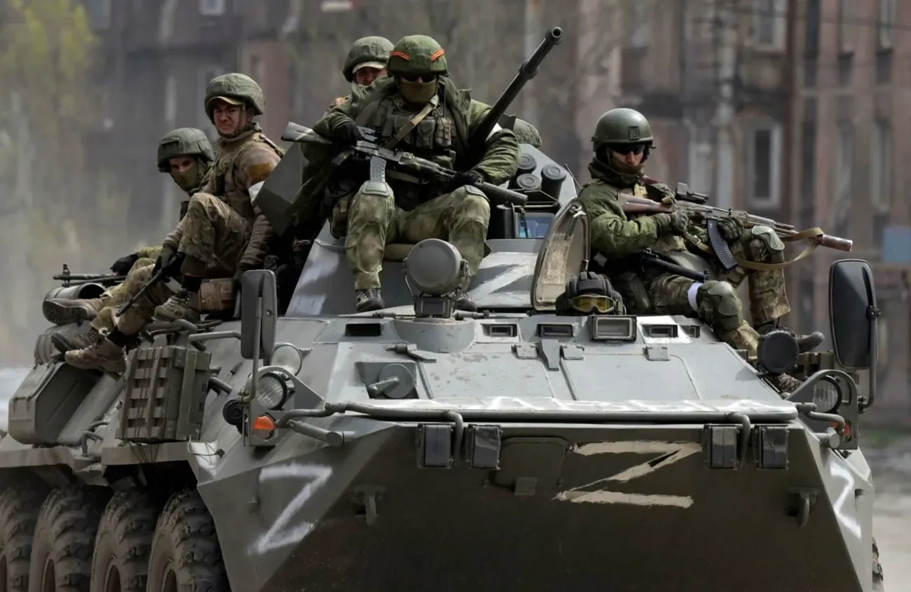 Ворог у квітні окупував на 12% менше території, попри ріст штурмів – DeepState