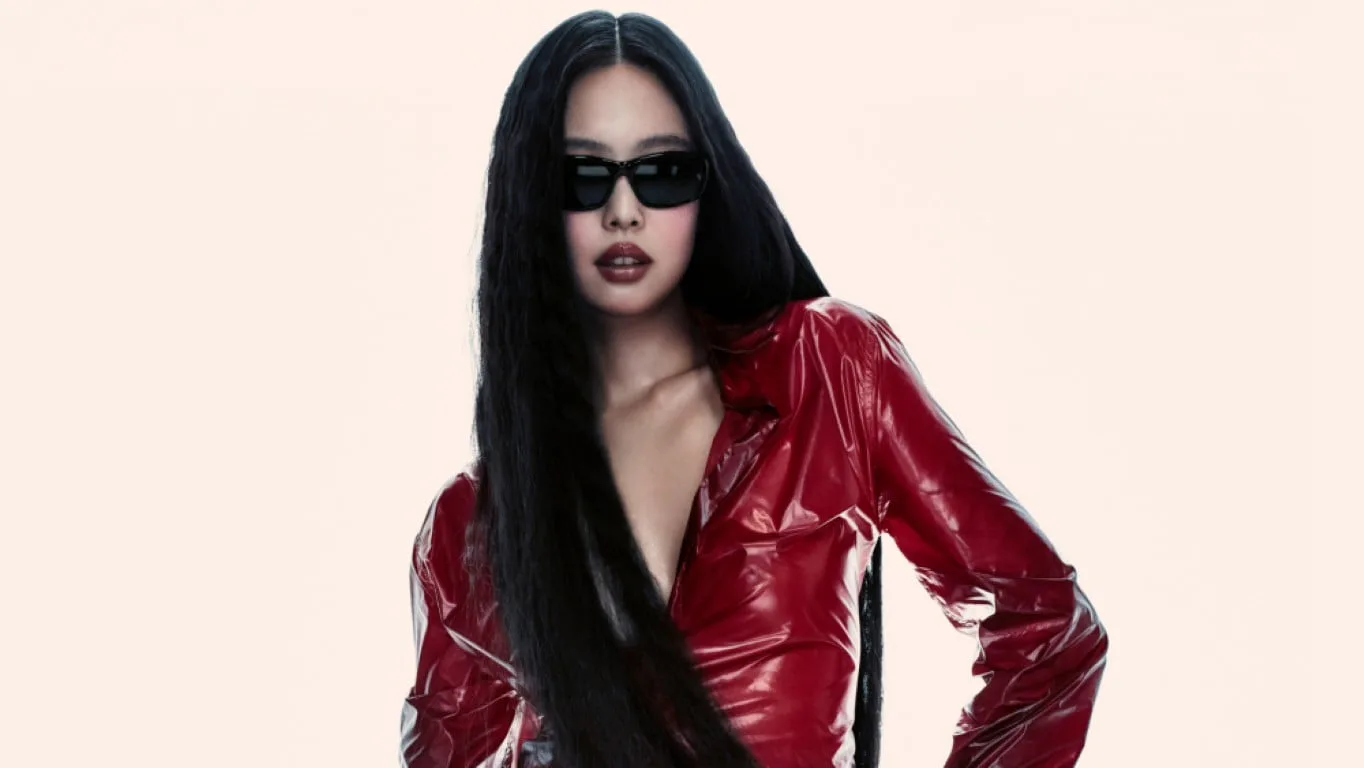 Дженні з BLACKPINK стала новим глобальним амбасадором Ray-Ban - обличчя нової ери стилю