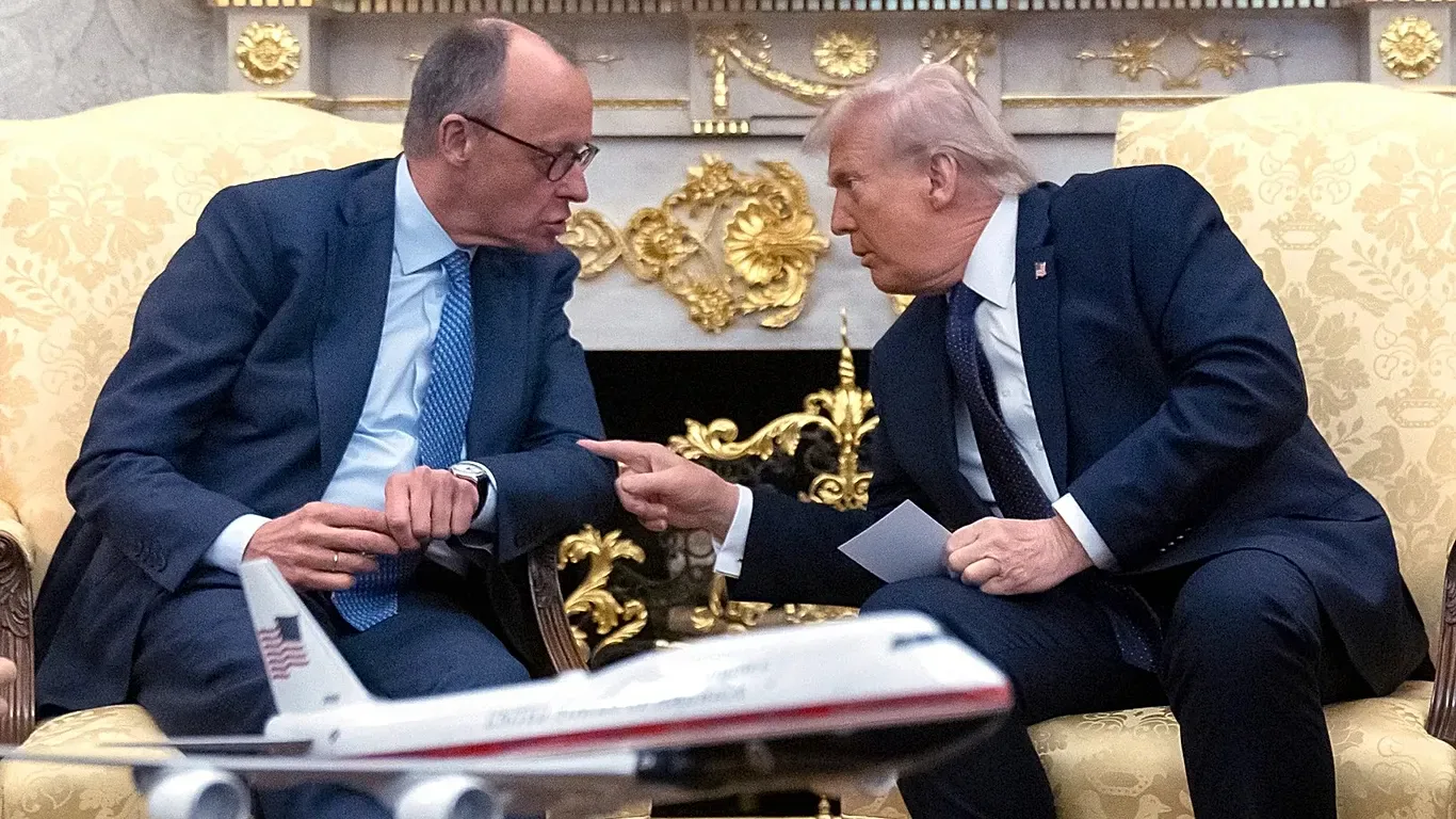 У ЄС побоюються зриву підписання торговельної угоди з США через конфлікт Трампа з Мерцом - Bloomberg