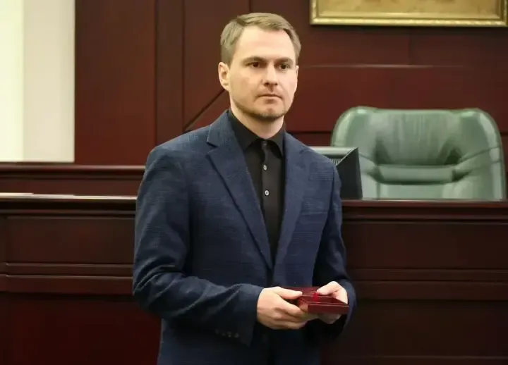 Від корупції до держзради та терактів - Кравченко назвав головні підозри за тиждень