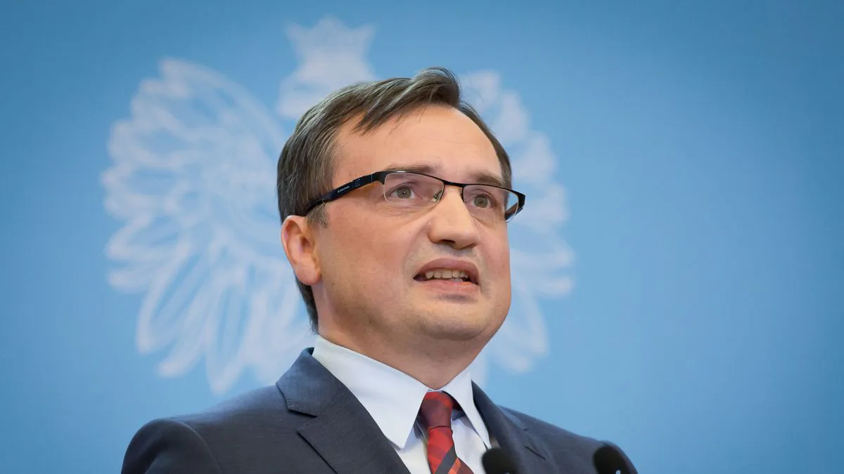 Колишній міністр юстиції Польщі Зьобро імовірно переїхав до США