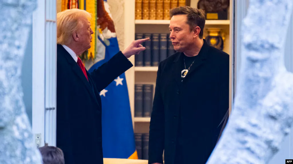 Трамп запросив Маска та топменеджерів США супроводжувати його під час поїздки до Китаю - ЗМІ