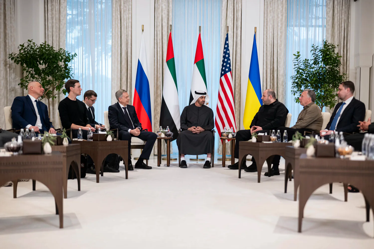 Ukraine and Russia cool on US-led peace talks - FT