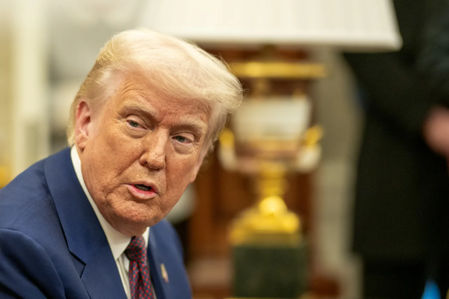 Трамп заявив, що обговорює потенційну денуклеаризацію з Китаєм та росією