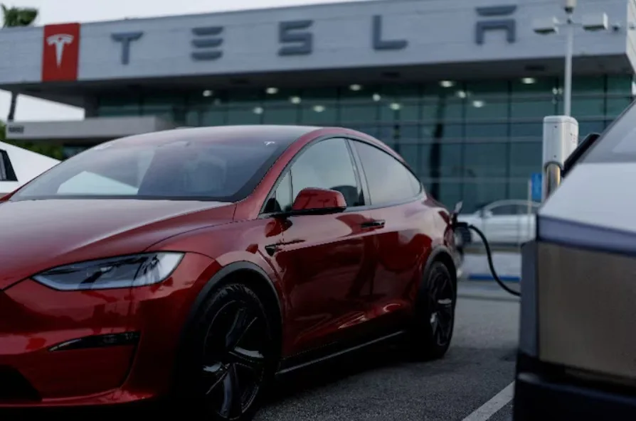 Tesla вперше за два роки підвищила ціни на автомобілі Model Y у США
